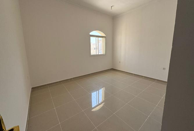 938230 - Property Main Image