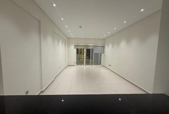 928565 - Property Main Image