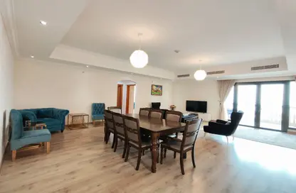 Apartment - 2 Bedrooms - 3 Bathrooms for sale in Tuscan Tower - Porto Arabia - The Pearl Island - Doha Apartment - 2 Bedrooms - 3 Bathrooms for sale in Tuscan Tower - Porto Arabia - The Pearl Island - Doha