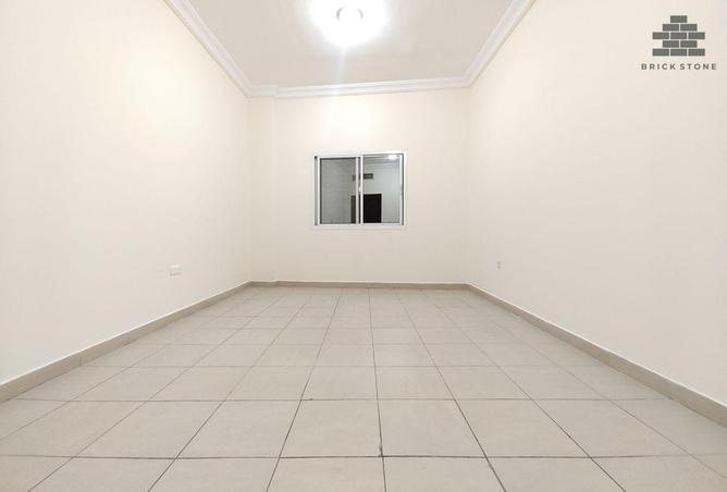 953620 - Property Image 3