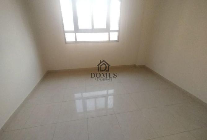 999431 - Property Image 2