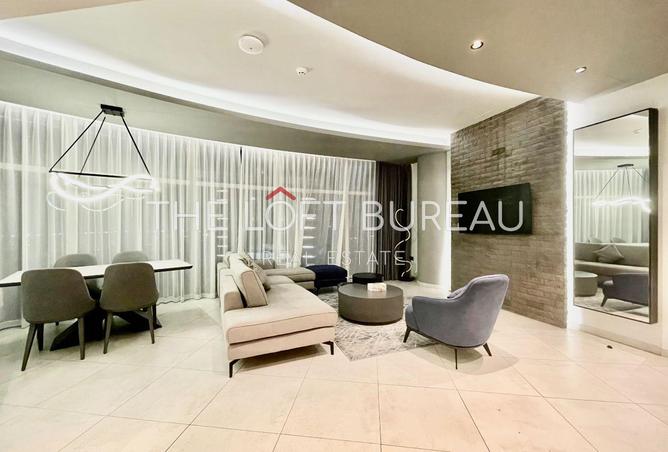 913694 - Property Image 2