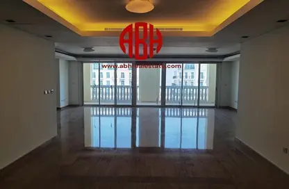 Penthouse - 3 Bedrooms - 5 Bathrooms for sale in Viva Central - Viva Bahriyah - The Pearl Island - Doha
