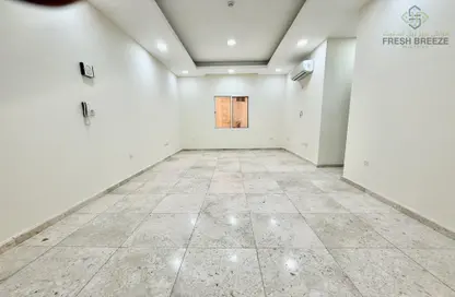 Apartment - 3 Bedrooms - 3 Bathrooms for rent in Al Nasr Street - Al Nasr - Doha