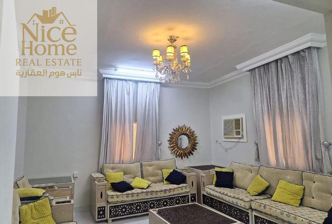 910588 - Property Image 3