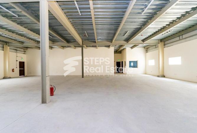 933862 - Property Image 2