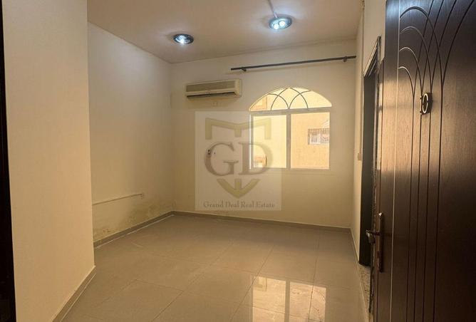 991262 - Property Main Image