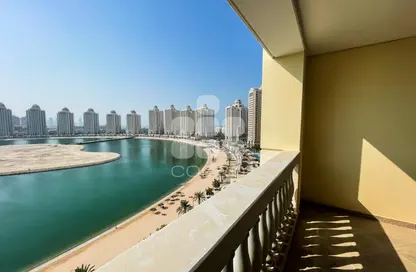 شقة - 2 غرف نوم - 4 حمامات للايجار في فيفا بحرية شرق - فيفا بحرية - جزيرة اللؤلؤة - الدوحة