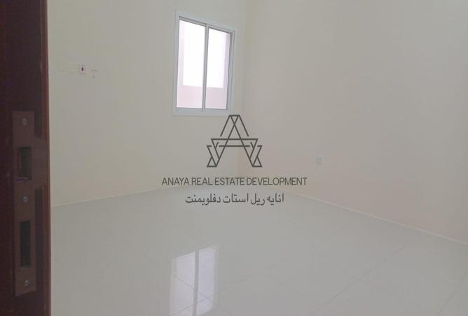 942144 - Property Main Image