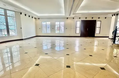 فيلا - 5 غرف نوم - 5 حمامات للايجار في فلل واست باي لاغون - وست باي لاجون - بحيرة وست لاجون - الدوحة