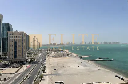 شقة - 2 غرف نوم - 2 حمامات للايجار في برج وست باي - الخليج الجنوبي - الخليج الغربي - الدوحة