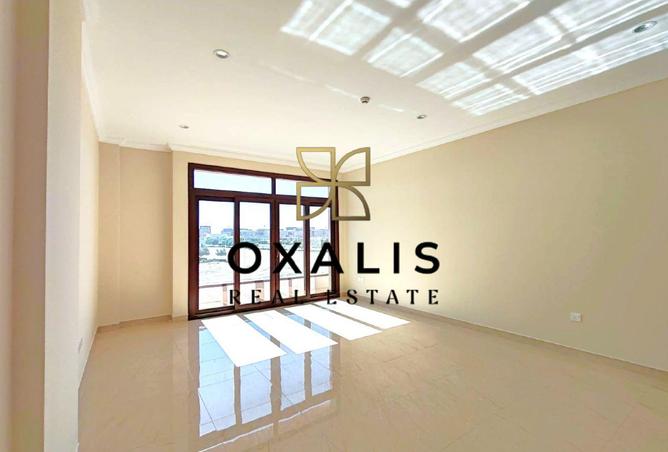 999661 - Property Main Image