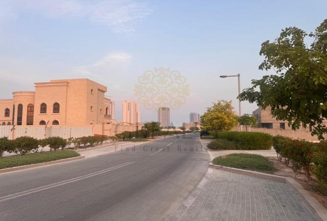 942554 - Property Image 2