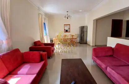 Apartment - 2 Bedrooms - 2 Bathrooms for rent in Al Mansoura - Al Mansoura - Doha