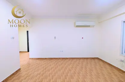 Apartment - 3 Bedrooms - 3 Bathrooms for rent in Muntazah 7 - Al Muntazah - Doha