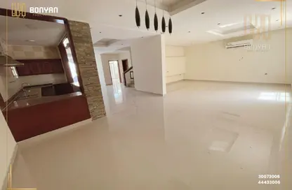 Villa - 6 Bedrooms - 4 Bathrooms for rent in Al Maamoura - Al Maamoura - Doha