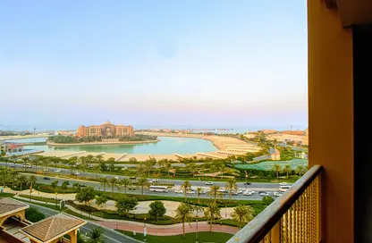 Apartment - 1 Bedroom - 2 Bathrooms for sale in East Porto Drive - Porto Arabia - The Pearl Island - Doha