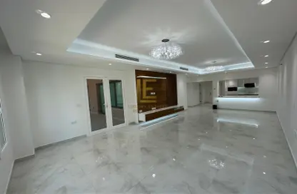 شقة - 2 غرف نوم - 3 حمامات للبيع في طريق بورتو الشرقي - بورتو أرابيا - جزيرة اللؤلؤة - الدوحة