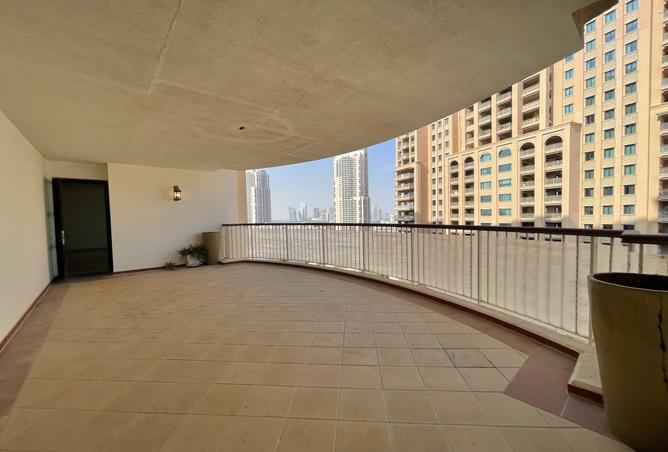 1007673 - Property Image 2