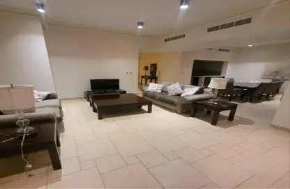 Townhouse - 3 Bedrooms - 5 Bathrooms for rent in Qanat Quartier - The Pearl Island - Doha