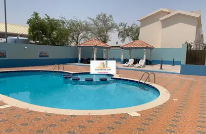 Compound - 4 Bedrooms - 4 Bathrooms for rent in New Salata - Salata - Doha