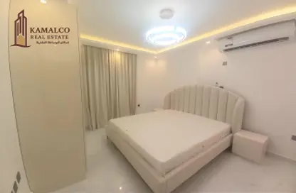 شقة - 2 غرف نوم - 2 حمامات للايجار في أم غويلينا - الدوحة