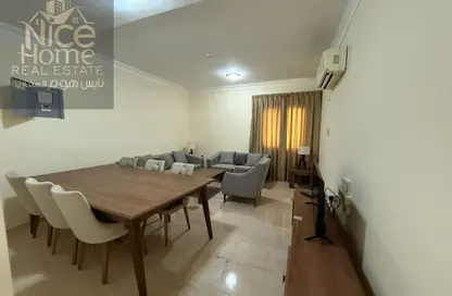 Apartment - 2 Bedrooms - 2 Bathrooms for rent in Najma street - Old Airport Road - Doha