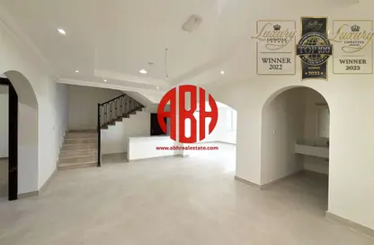 مجمع سكني - 6 غرف نوم - 6 حمامات للايجار في وادي المرخ - مريخ - المريخ - الدوحة