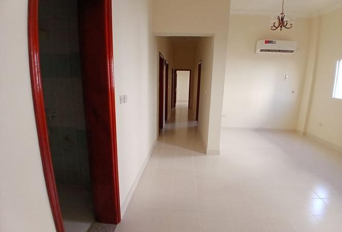 1003938 - Property Image 2