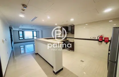 Apartment - 1 Bedroom - 2 Bathrooms for rent in East Porto Drive - Porto Arabia - The Pearl Island - Doha