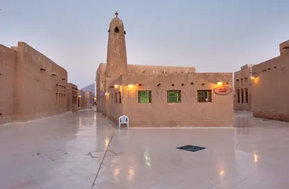 بناية كاملة - 8 غرف نوم - 8 حمامات للبيع في حدائق الجنوب المرحله 1 - حدائق الجنوب - الوكير - الوكرة