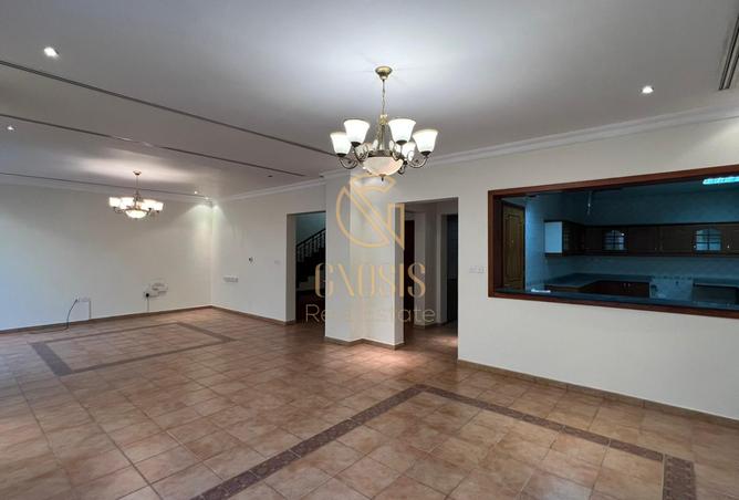 942981 - Property Main Image