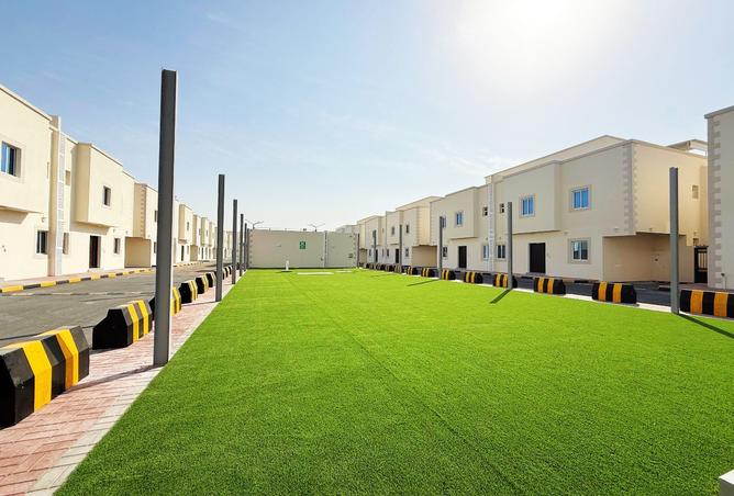 1005777 - Property Image 2