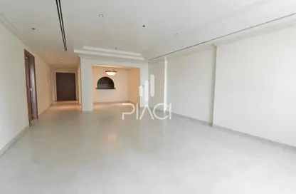 Apartment - 1 Bedroom - 2 Bathrooms for rent in East Porto Drive - Porto Arabia - The Pearl Island - Doha Apartment - 1 Bedroom - 2 Bathrooms for rent in East Porto Drive - Porto Arabia - The Pearl Island - Doha
