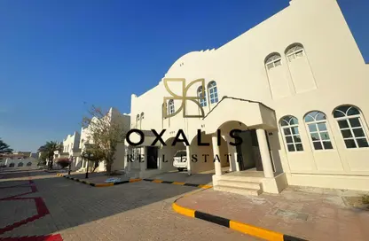 Villa - 5 Bedrooms - 4 Bathrooms for rent in Al Thumama - Al Thumama - Doha