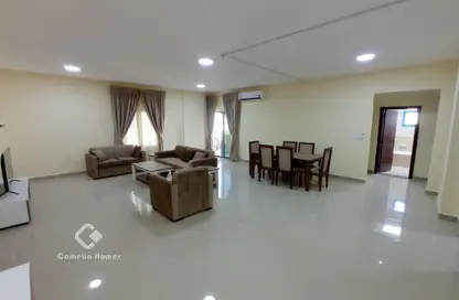 Apartment - 2 Bedrooms - 2 Bathrooms for rent in Old Al Ghanim - Al Ghanim - Doha