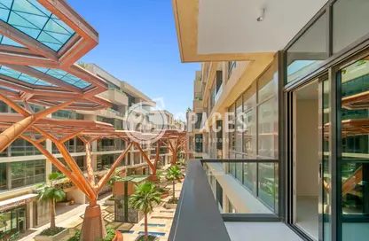 Apartment - 1 Bedroom - 2 Bathrooms for rent in Gewan Island - The Pearl Island - Doha