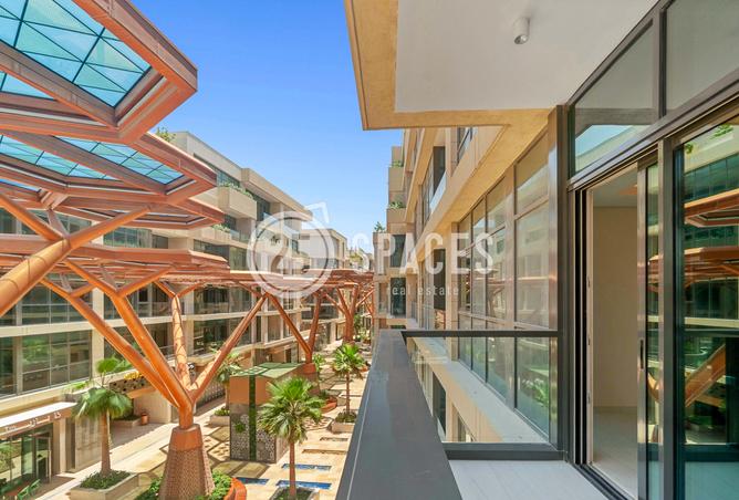 884301 - Property Main Image