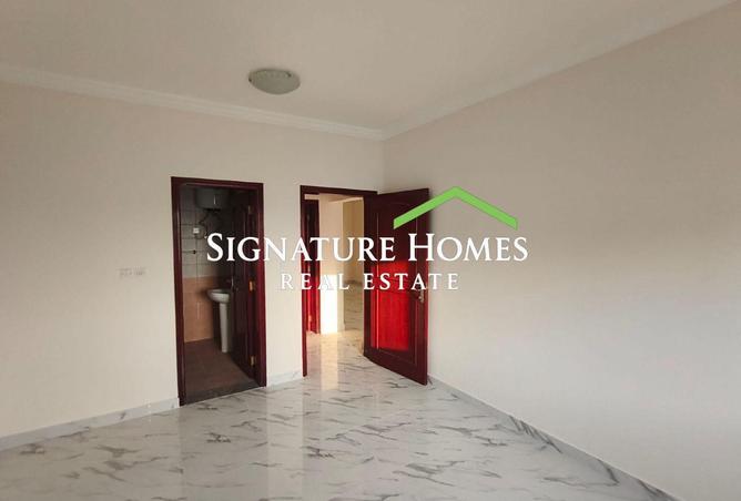 968025 - Property Image 3