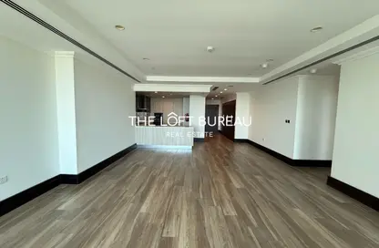 Apartment - 2 Bedrooms - 3 Bathrooms for rent in Viva East - Viva Bahriyah - The Pearl Island - Doha