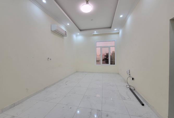 942514 - Property Main Image