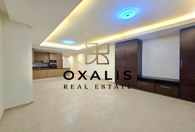 956837 - Property Image 3