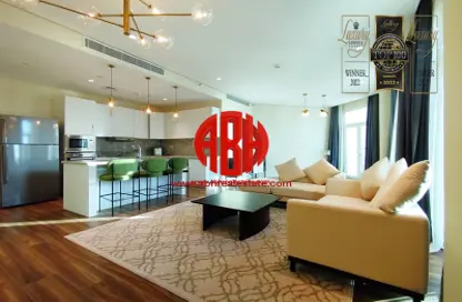 شقة - 2 غرف نوم - 3 حمامات للايجار في حدائق فلورستا - حدائق فلورستا - جزيرة اللؤلؤة - الدوحة