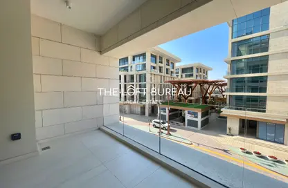 Apartment - 1 Bedroom - 2 Bathrooms for rent in Gewan Island - The Pearl Island - Doha