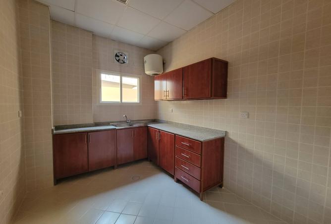 998768 - Property Image 3