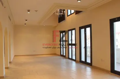 دوبلكس - 5 غرف نوم - 5 حمامات للايجار في قناة كوارتييه - جزيرة اللؤلؤة - الدوحة