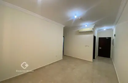 Apartment - 2 Bedrooms - 2 Bathrooms for rent in Al Sadd Road - Al Sadd - Doha