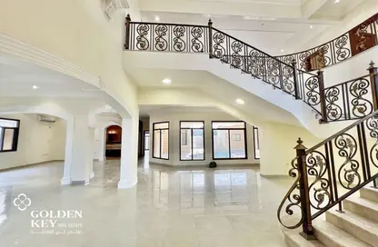 Villa - 5 Bedrooms - 6 Bathrooms for rent in West Bay Lagoon Villas - West Bay Lagoon - West Bay Lagoon - Doha