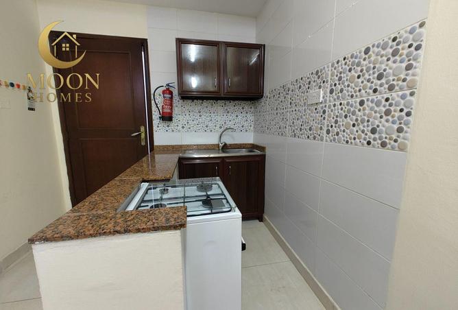 998535 - Property Image 3