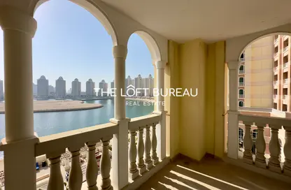 Apartment - 2 Bedrooms - 3 Bathrooms for rent in Viva West - Viva Bahriyah - The Pearl Island - Doha